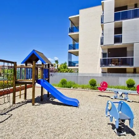 Apartment Paradise *